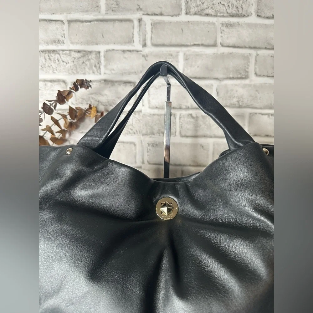 Kate Spade New York Top Handle black leather Bag Turn-Lock Closure at Top - Picture 5 of 16